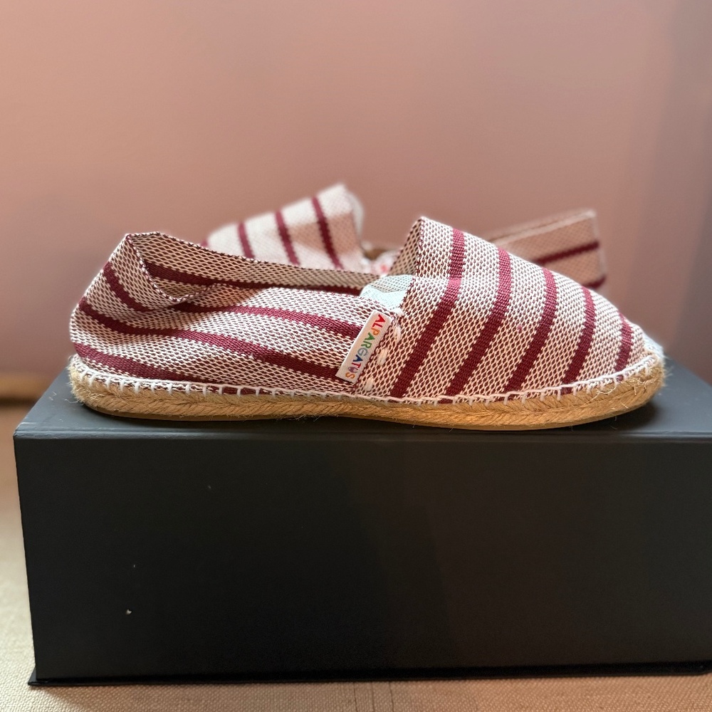 ALPARGATUS Shoes Flats Women's Size 39 Red Stripe Espadrilles